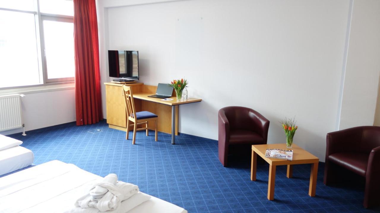 Plaza Inn Braunschweig City Nord Exterior photo